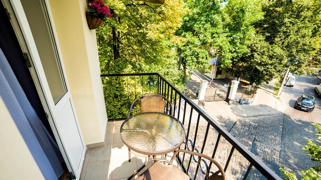 Foxy Lviv Daire Dış mekan fotoğraf